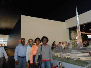 model-of-dubai-mall-and-burj-khalifa-tallest-building-in-the-world-dec302013