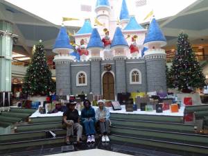 the-3-ods-original-divas-in-front-of-the-castle-at-al-ain-mall